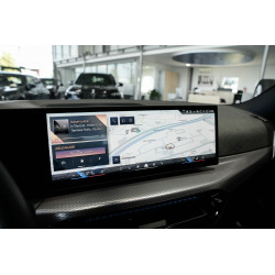 BMW 330i xDrive Touring M Sport