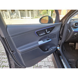 Mercedes-Benz GLC 200 4M AMG NIGHT