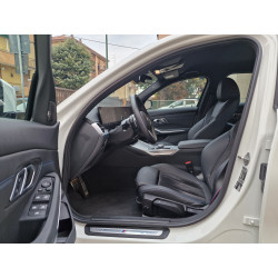 BMW 318i MSPORT 156CV