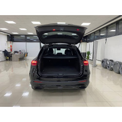 Mercedes-Benz GLC 200 AMG LINE