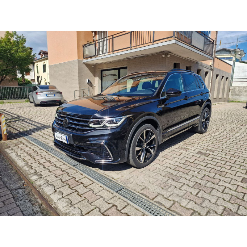 Volkswagen Tiguan R-Line